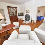 Gutshaus Casa de Férias *