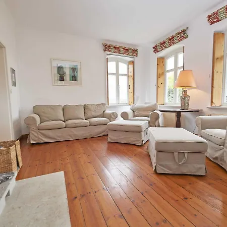 別荘 Gutshaus Glowitz